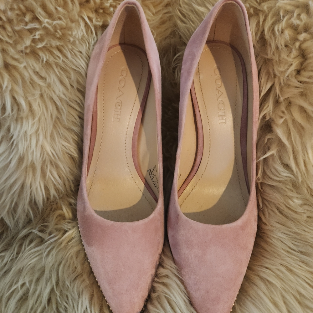 Coach Pink Suede Heels with Gold Studs😍 - Picture 3 of 6